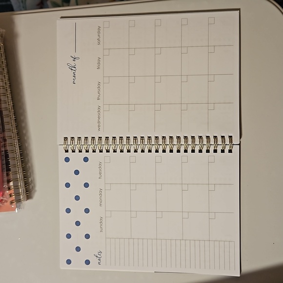 Undated planner - Picture 7 of 7